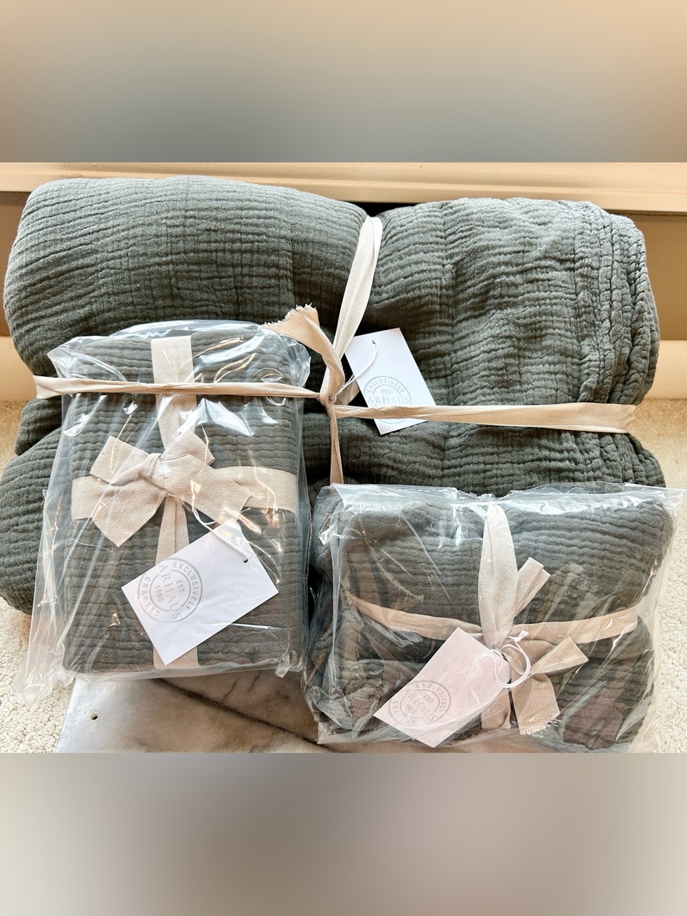 NWT Arhaus King Cotton Gauze Bedding 3pc Duvet Set in Carbon/Dark Grey Cozy Fall